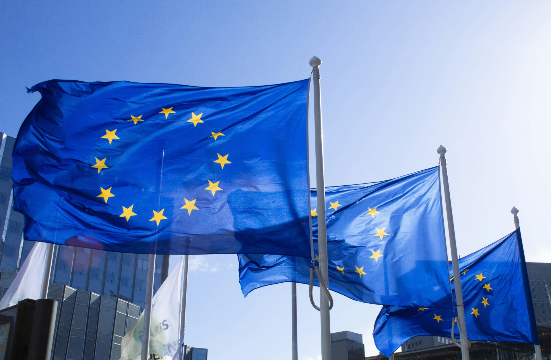 Negócios online com novas regras da UE sobre Botão de Cancelamento